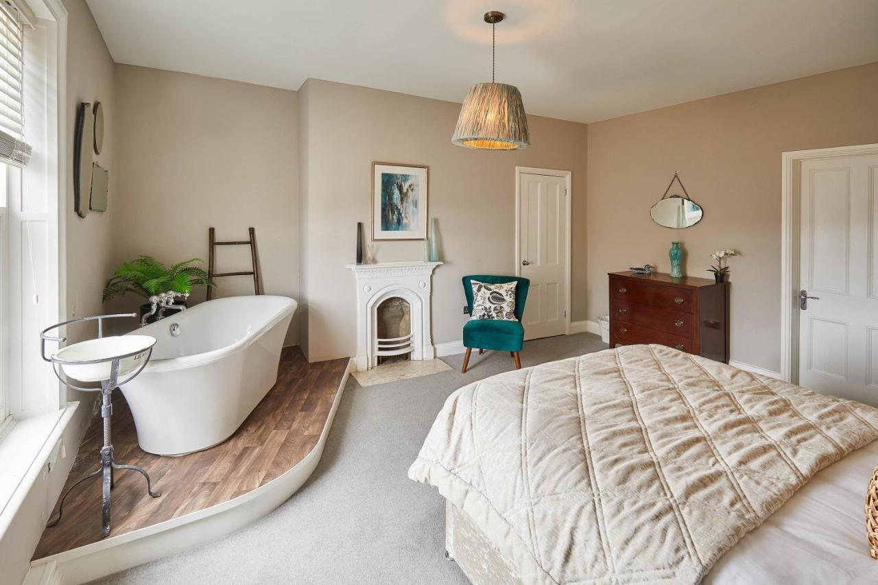 Host & Stay - One Mulgrave Place Whitby Esterno foto