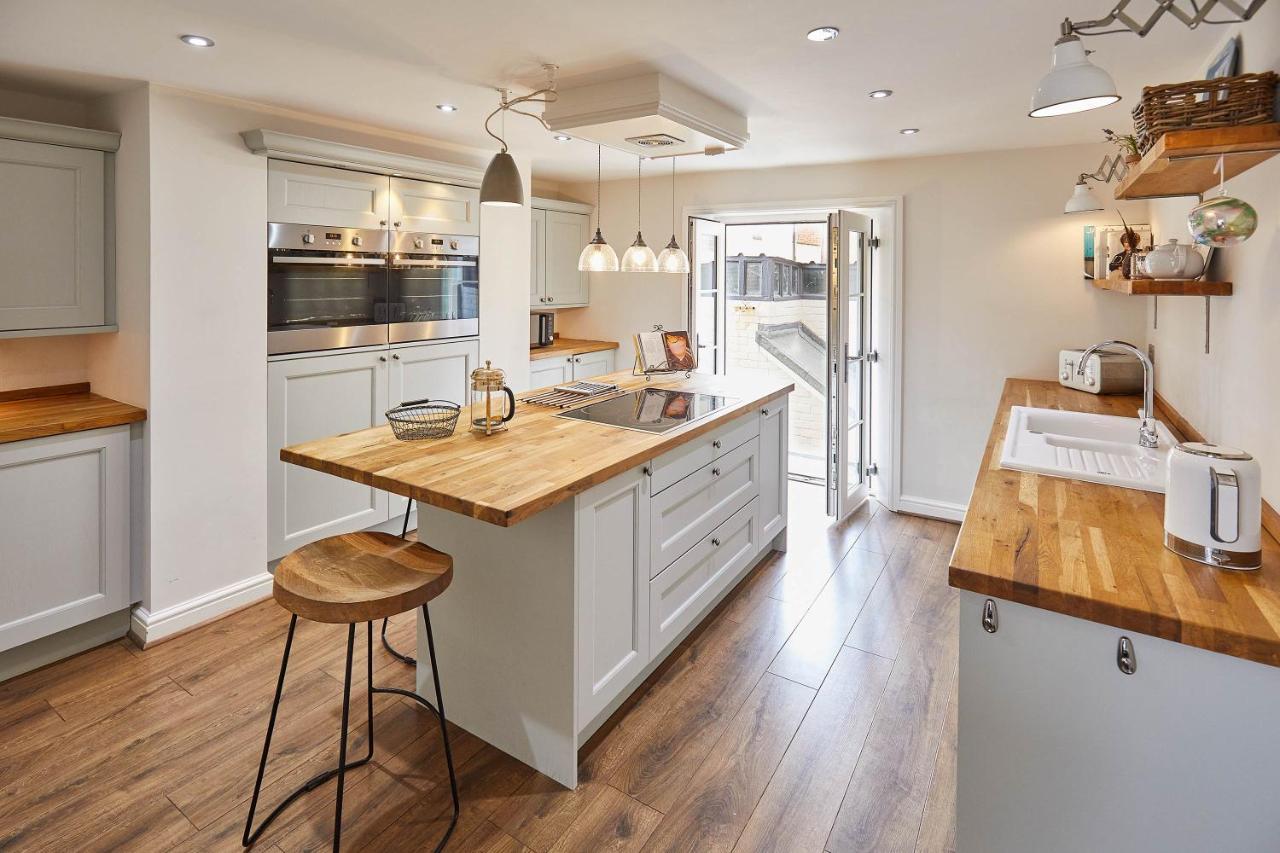 Host & Stay - One Mulgrave Place Whitby Esterno foto